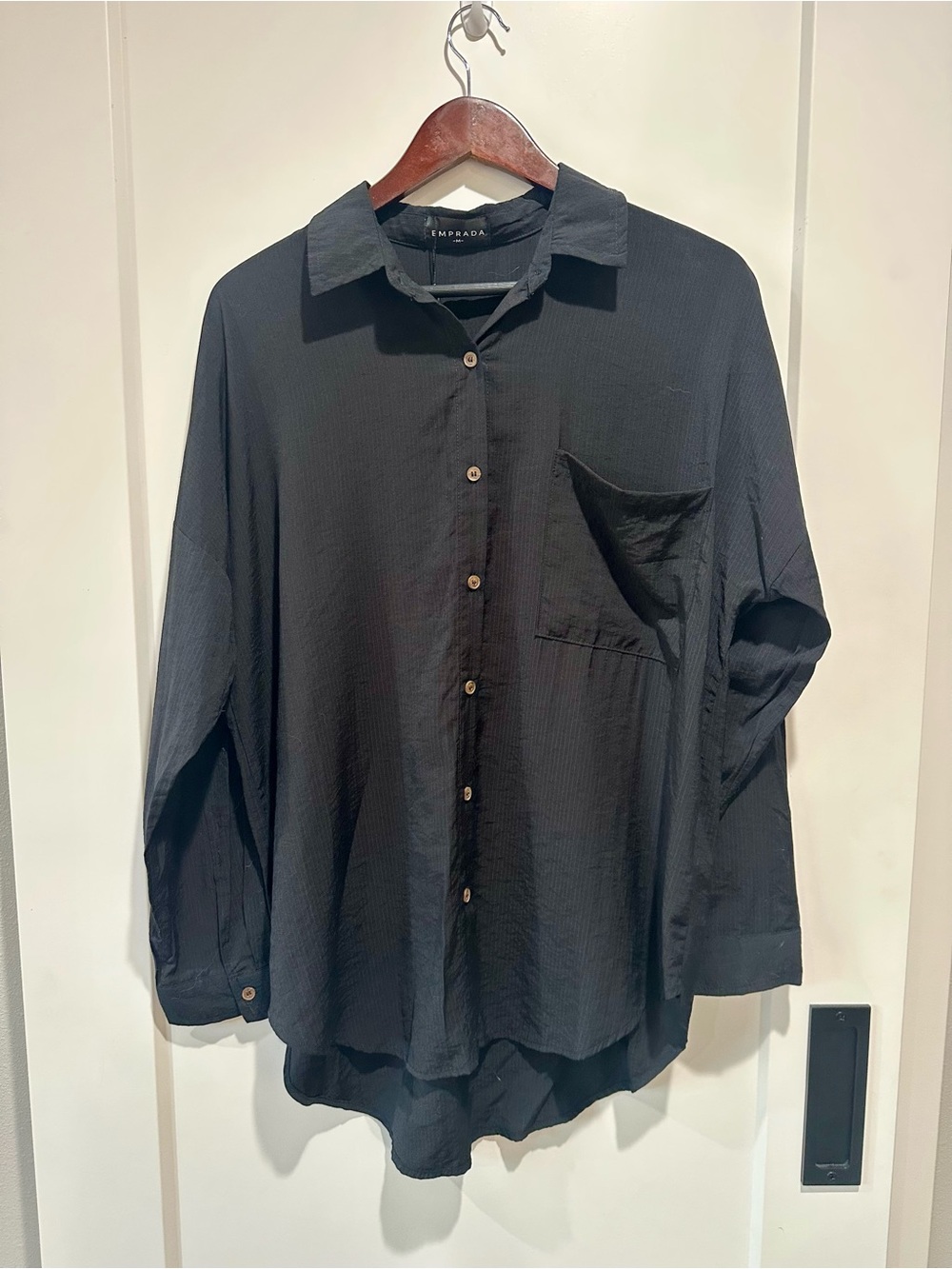 Emprada NWT Oversized Button Down Shirt Black Size Medium